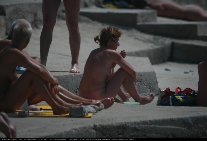 Nudist Rocky Family Angle gallery - Nudity is a natural part of life for some people on the planet