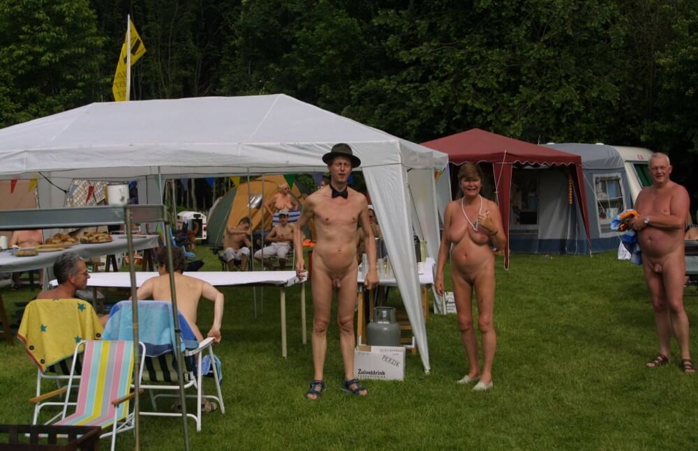 Holland Nature Home Stay pics - A Haven for Those Who Wish to Go Naked