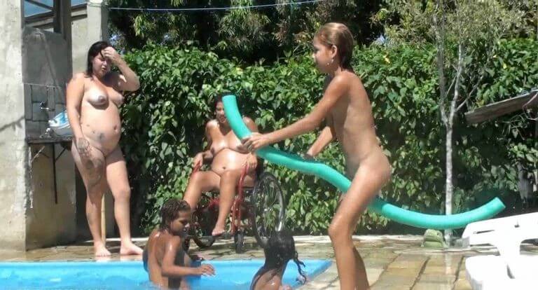 Oceanic Backyard Noon # 1 Full HD - Love for oneself and nature as the foundation of the naturist lifestyle