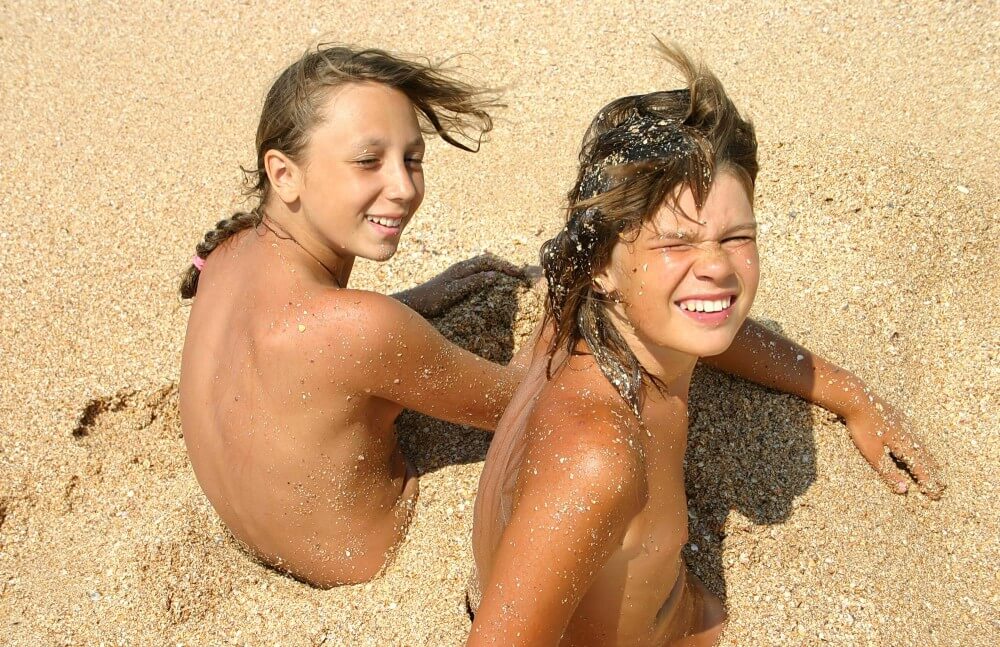 Ocean Beach Relaxing Photo Set - This practice of going nude was embraced by the highest ranks of the aristocracy