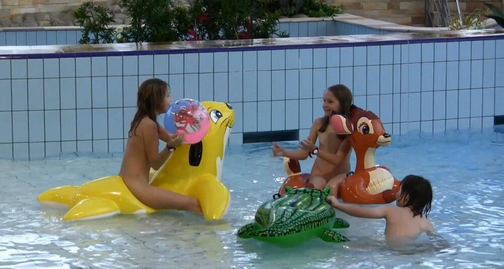 Aqua Extravaganza 1 Full HD - Naturism and nudism help you overcome your fears