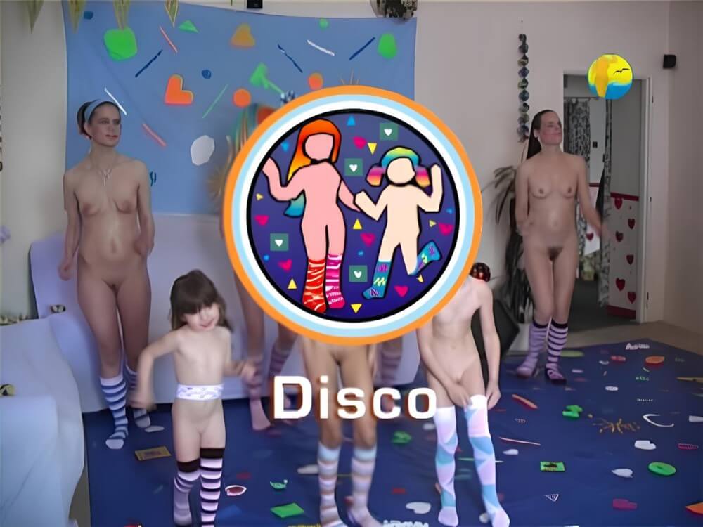 Naturism Freedom: Disco - Naturists live in harmony and tranquility