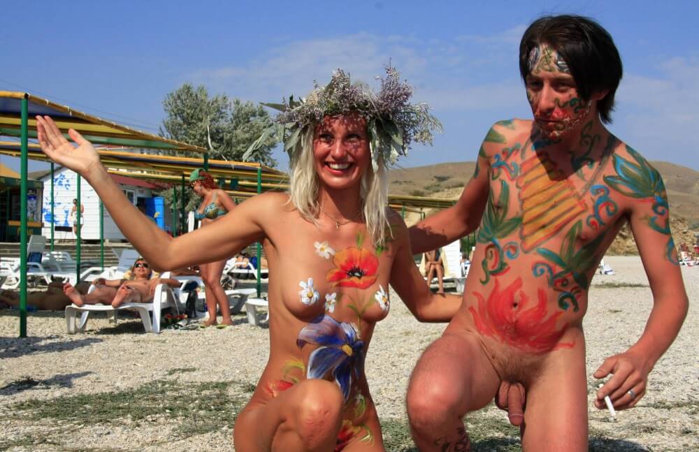 Sand Beach Goddess Two pics - The entire upper aristocracy practiced nudism