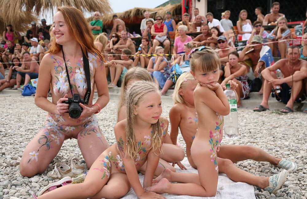 Warm Sand Relaxation photos - Naturism promotes tolerance