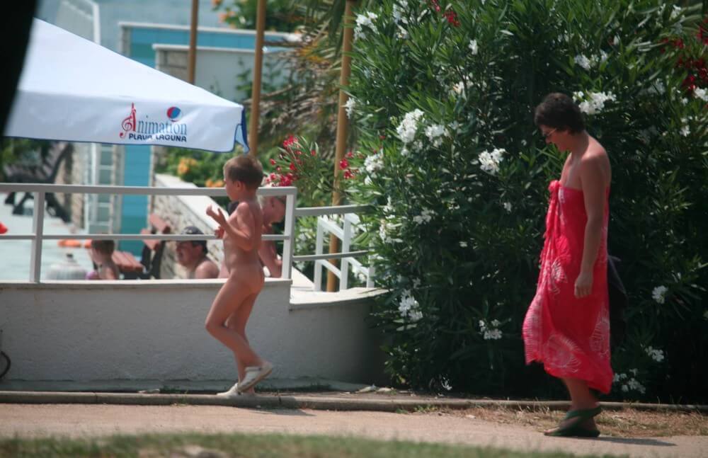 Naturist Pool Walkaround pics - Nudity is an expression of natural beauty and harmony