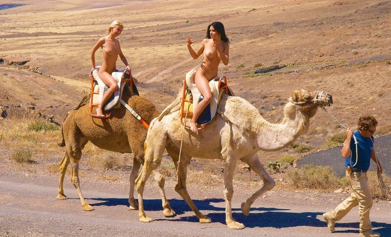 Funny Moments Life pics - The idea of self-acceptance and self-respect is important among naturists