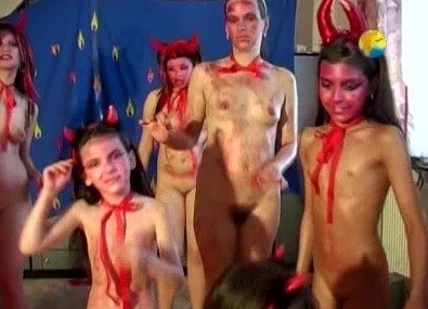 Naturist Freedom: Bu Bu Bu - Living with joy and ease is part of the naturist lifestyle