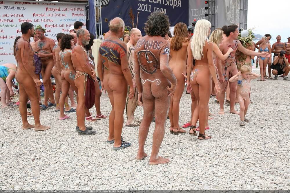 Premium Content 48 - Naturism as a protest against puritanical moral norms