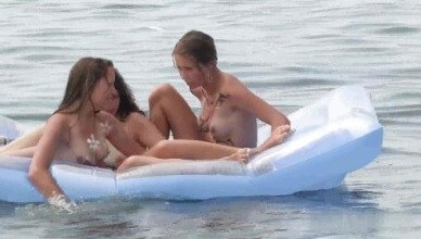Body Art Nudist Beach 2 video Full HD - Thoughts on Naturism