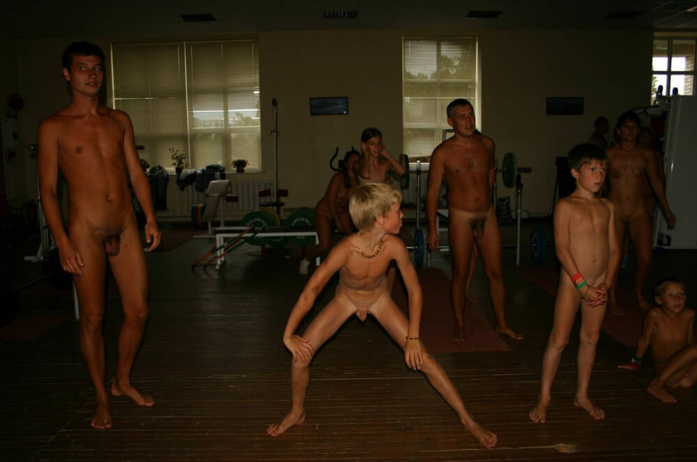 Family Gym Nudist Stretch pics - Naturism and nudism are a path to inner freedom