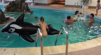 Indoor dolphin ride Full HD - The true flourishing of a culture of naturalness