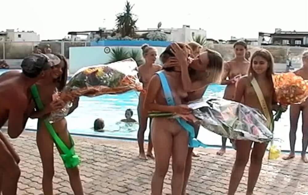 Nudist girls beauty contest video France - Sunat Natplus HD - Nudists value harmony and tranquility