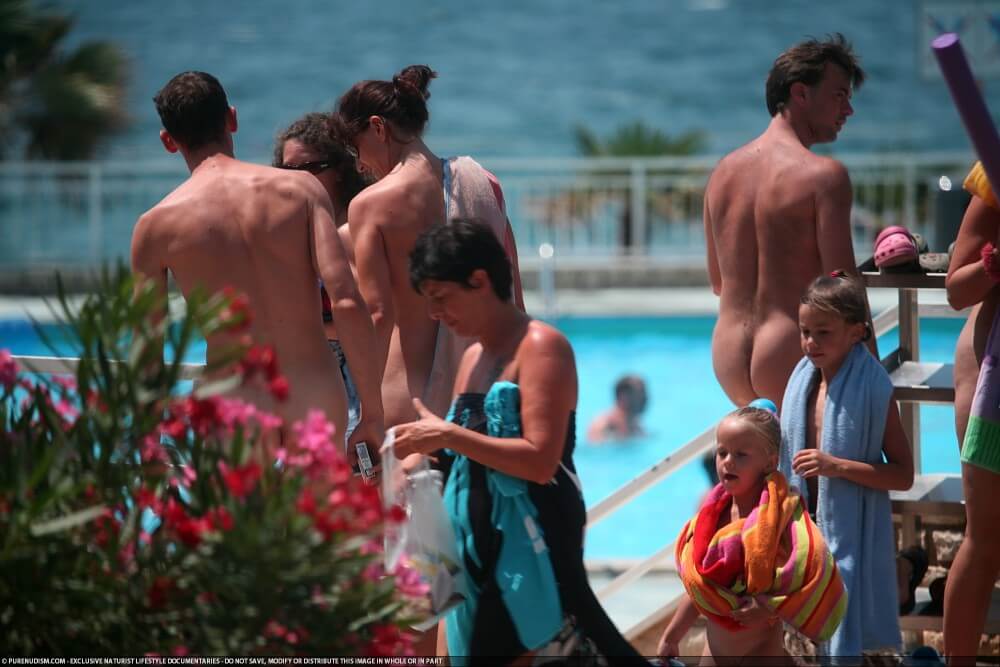 Naturism photo gallery # 66 - Spiritual and physical harmony are essential in nudist culture